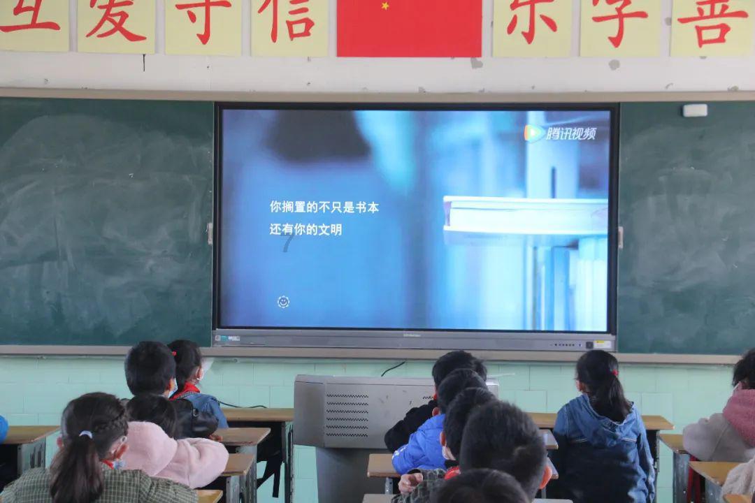 你看过最好看的情景喜剧是什么?-最专业的蜗牛问答平台
